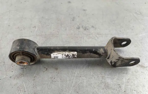 Tesla Model Y Rear control arm 118843100a