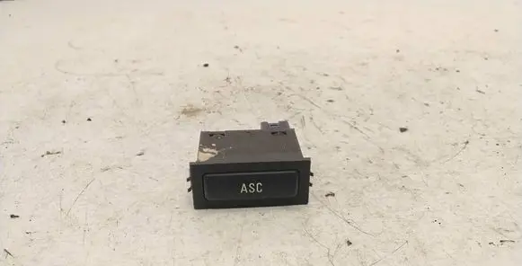 BMW 7 E38 Traction control (ASR) switch 8363694 03052310
