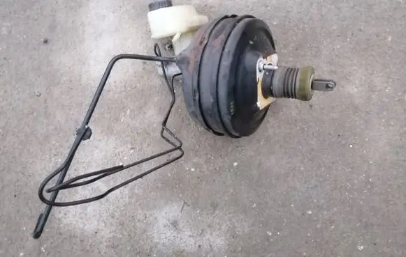 Opel Vectra C Brake booster 13126711TC
