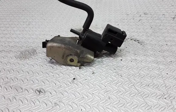 Mazda 6 Vacuum valve K5T49091