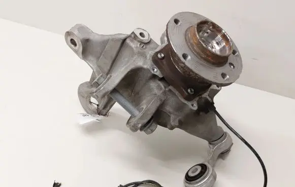 BMW 5 F10 F11 Rear wheel hub