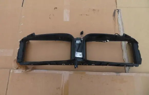 Mini Clubman F54 Radiator trim 9391877-01