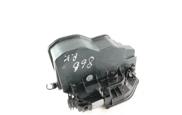 BMW 5 F10 F11 Front door lock 7202149