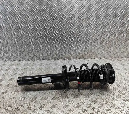Audi Q3 F3 Front shock absorber/damper 5QF413031BG
