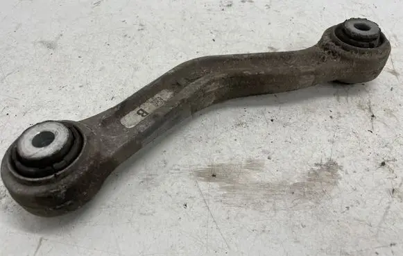 Rear upper control arm/wishbone