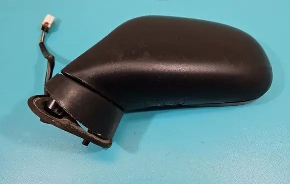Mitsubishi Carisma Front door electric wing mirror IMPRK1448070