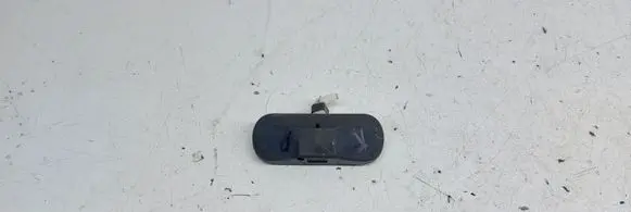 Windshield washer spray nozzle