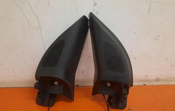 Volkswagen Golf V Dashboard side end trim 1K0837994B