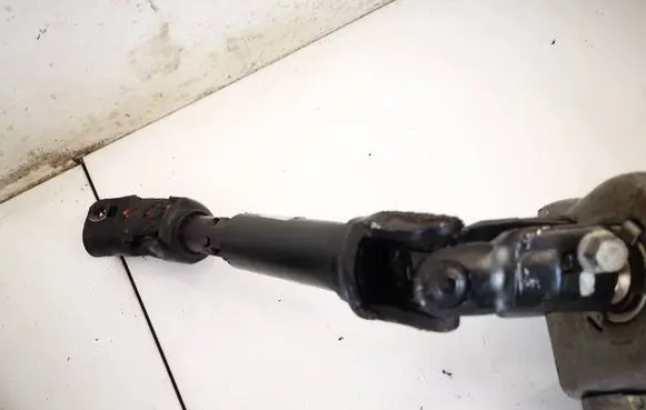 Chevrolet Cruze Steering column universal joint 13364134
