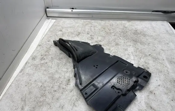 Front underbody cover/under tray