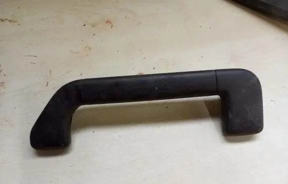 Porsche Cayenne (92A) Rear interior roof grab handle