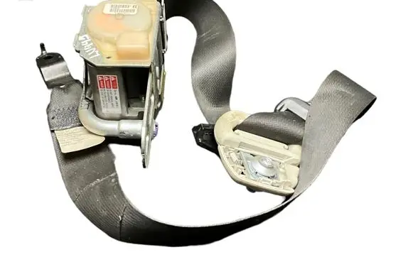 Chrysler 300 - 300C Front seatbelt P1AJ801DVAD 2026070
