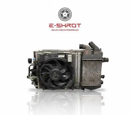 Opel Astra H Radiator set 13132559 13143570 13130010