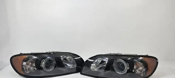 Volvo C70 Headlights/headlamps set 123768324