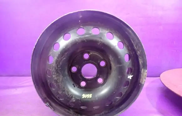 Audi A4 S4 B5 8D R15 steel rim 