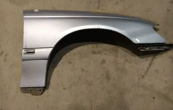 Opel Omega B2 Fender 
