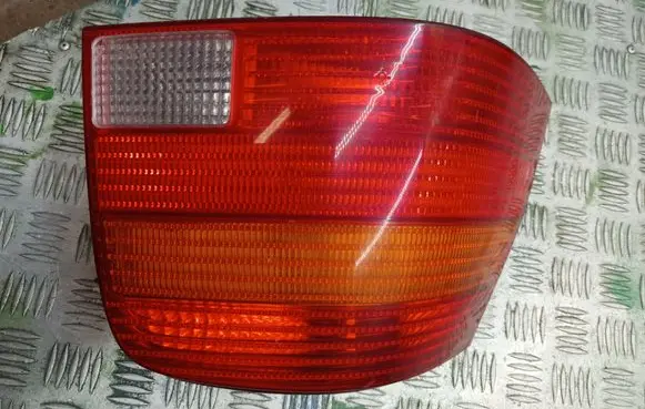 Volkswagen Golf IV Rear/tail lights 1J6945095Q