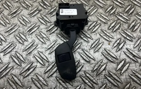 BMW 5 E60 E61 Wiper control stalk 6924106