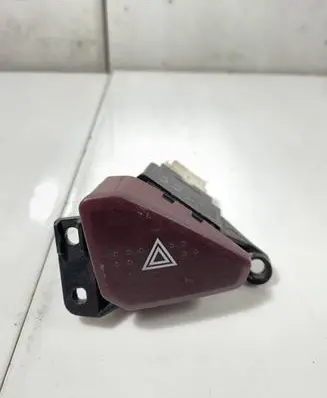 Mitsubishi Pajero Hazard light switch