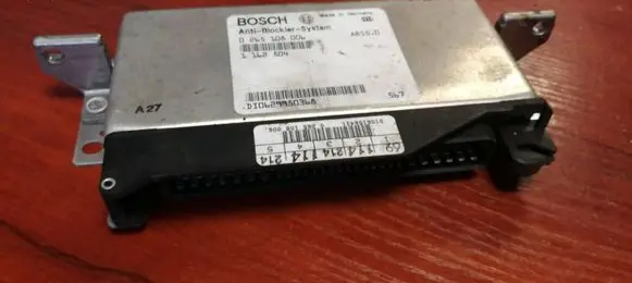 BMW 5 E34 ABS control unit/module 1162504