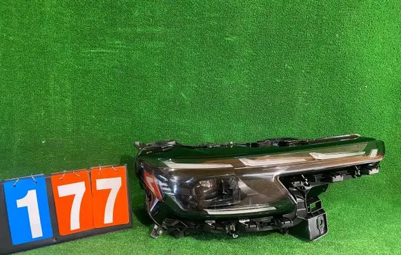 Alfa Romeo Junior Headlight/headlamp 50572572