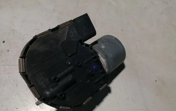 Ford Focus Wiper motor BM5117504AJ 0390248108