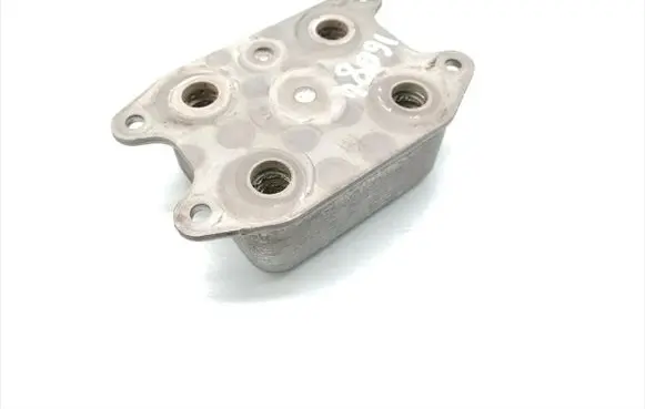 Skoda Octavia Mk3 (5E) Engine oil radiator 04E117021K