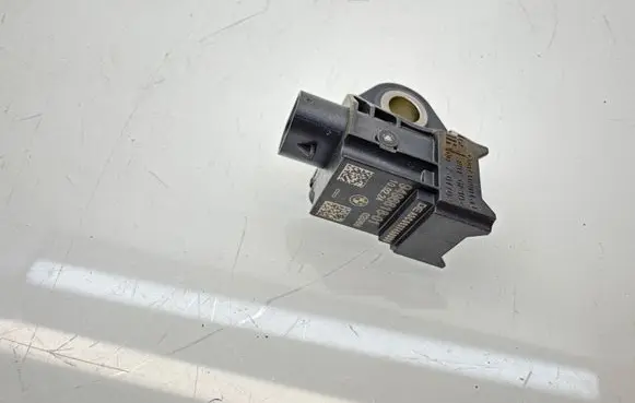 BMW iX Airbag deployment crash/impact sensor A3C0637450000 02066 9496818