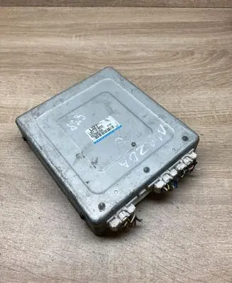 Mazda 6 Engine control unit/module ECU L32718881D E6T50676H