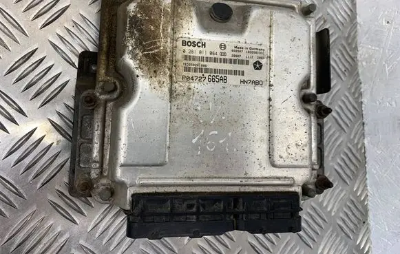 Chrysler Voyager Engine control unit/module P04727665AB 1039S01331 0281011064