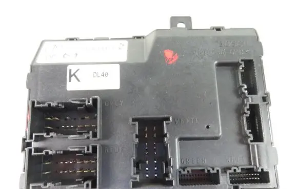 Mazda 2 Central body control module DL4067560B