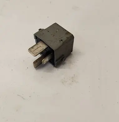 Mercedes-Benz E W211 Other relay A0025422619