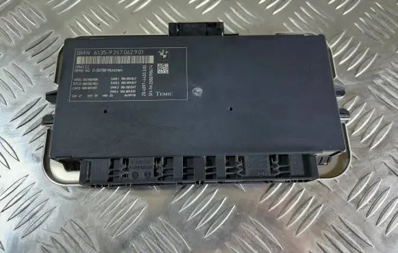 BMW 5 F10 F11 Light module LCM 9247062 002000000 00050002003