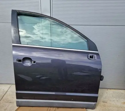 Opel Antara Front door