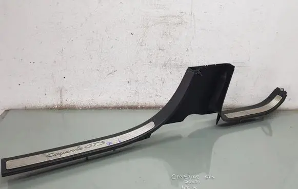 Porsche Cayenne (9PA) Front sill trim cover