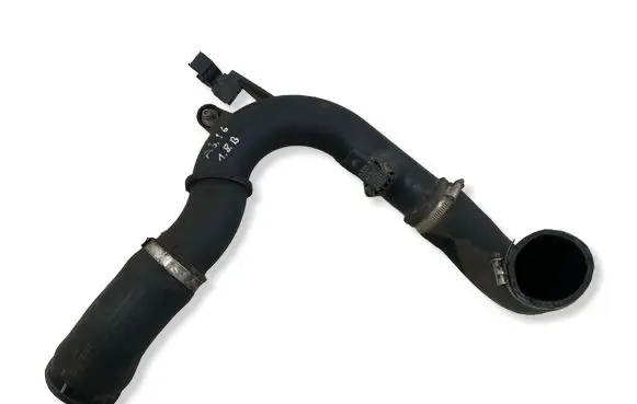 Audi A3 S3 8V Intercooler hose/pipe 5Q0145770A