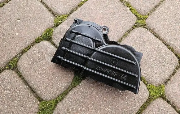 Opel Adam Timing belt guard (cover) 55588847