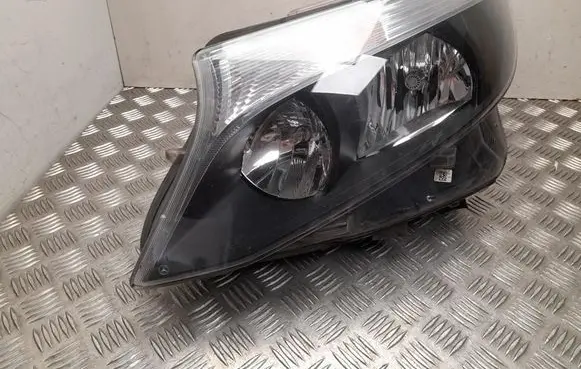 Mercedes-Benz Vito Viano W447 Headlight/headlamp A4479067700