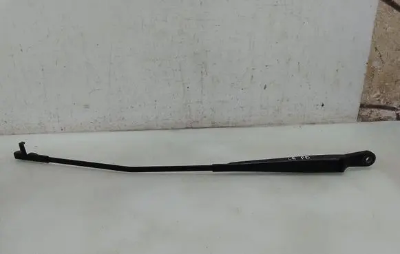 Citroen C5 Front wiper blade arm