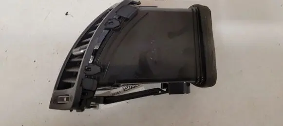 KIA Sorento Dashboard side air vent grill/cover trim 974202P000
