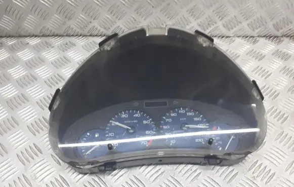 Citroen Berlingo Speedometer (instrument cluster) 9646433180