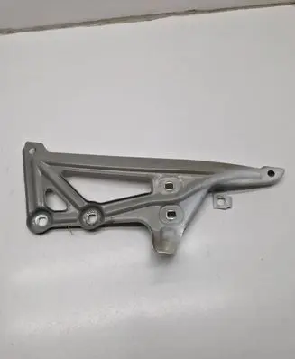 BMW X1 F48 F49 Fender mounting bracket 7829448