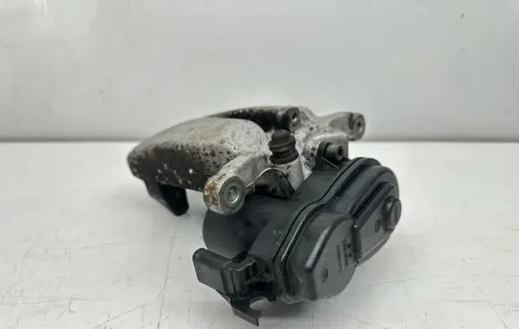 Mercedes-Benz S W222 Rear brake caliper 32352564A