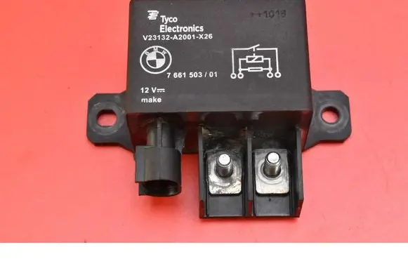 BMW 7 F01 F02 F03 F04 Relay mounting block 7661503