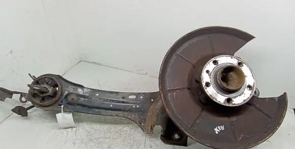 Volvo S80 Rear wheel hub spindle/knuckle 6G915A969