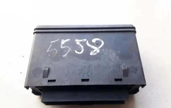 Ford Focus Comfort/convenience module 98AG14K150AE