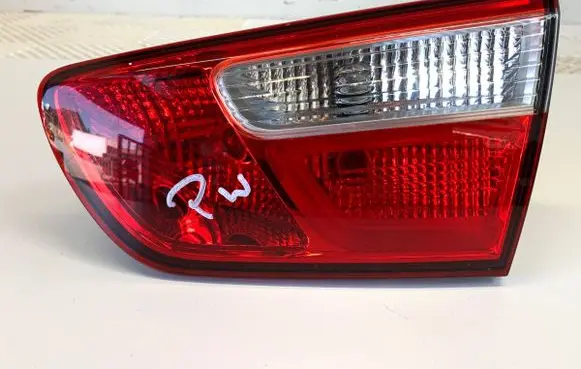 KIA Rio Rear/tail lights 924041W0