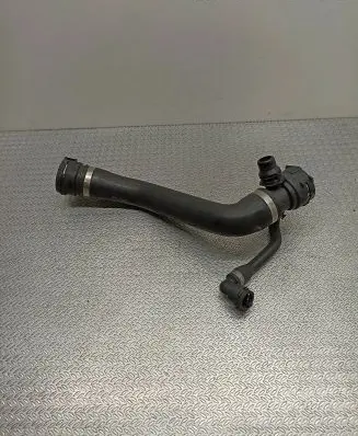 BMW 5 E60 E61 Engine coolant pipe/hose 7525641