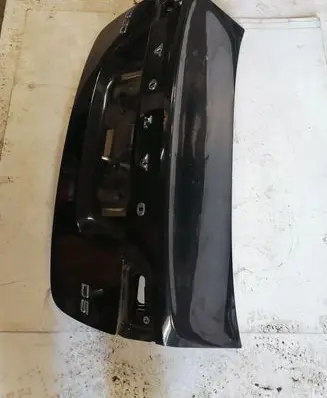 Tailgate/trunk/boot lid