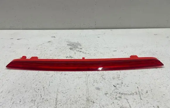 Audi Q2 - Third/center stoplight 8V0945097C